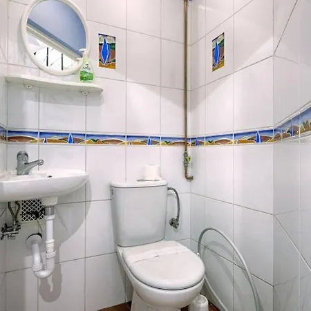 Apartment Golden -bright And Cozy - Great Location &db11 *